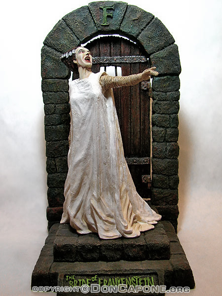 Dark Horse Bride Of Frankenstein Model Kit
